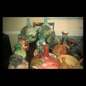 Hand painted pots !!!! African antiques MUST SELL